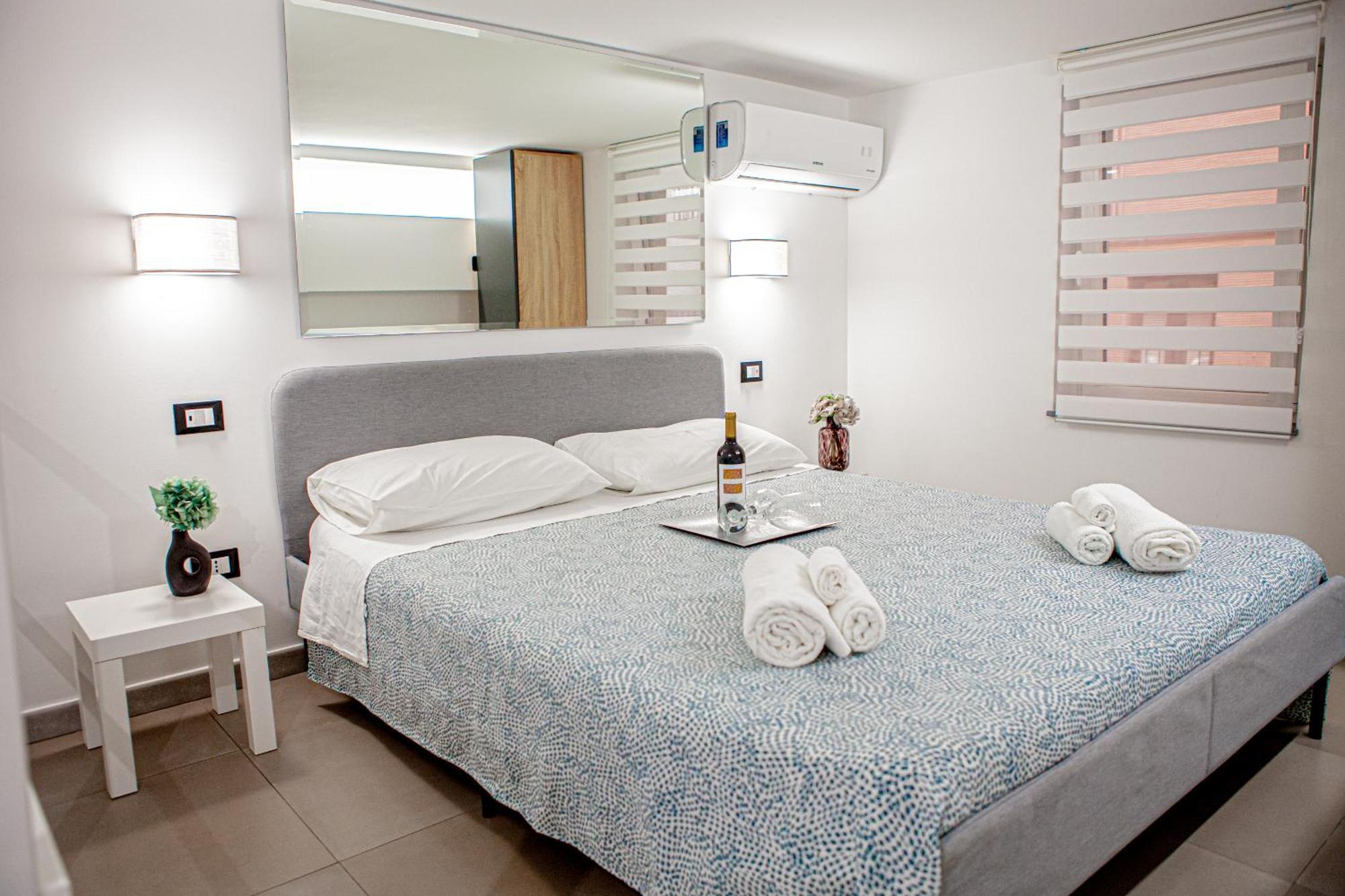 Ruggero Settimo - Holiday Houses คาตาเนีย ภายนอก รูปภาพ