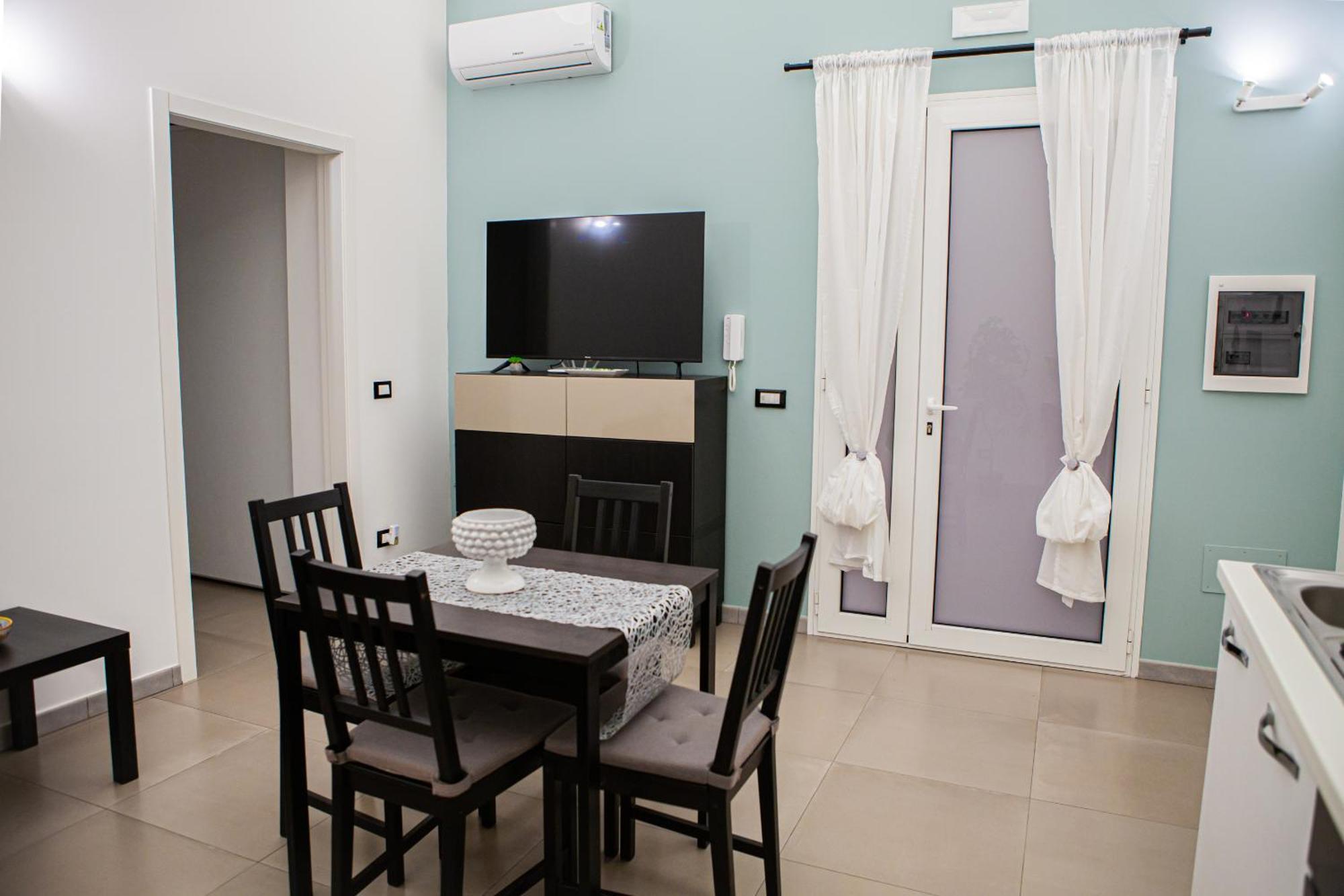 Ruggero Settimo - Holiday Houses คาตาเนีย ภายนอก รูปภาพ